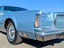 Lincoln Continental Mark V