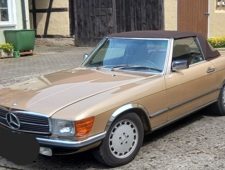 Daimler 280 SL W107