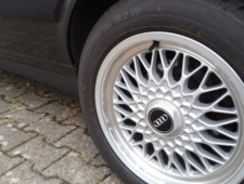 Audi V8