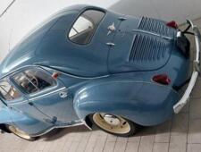 Renault 4 CV