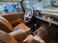 Mercedes-Benz 250 SE