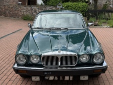 Jaguar XJ 12, Daimler, H.E., Double six