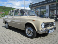 Alfa Romeo Giulia 1300 Super