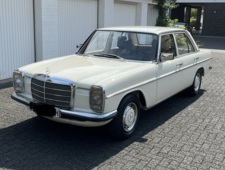 Mercedes-Benz 200