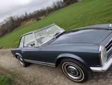 Mercedes-Benz 230 SL