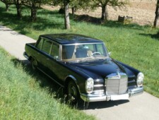 Mercedes-Benz 600