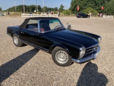 Mercedes-Benz 250 SL