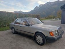Mercedes-Benz 250 D