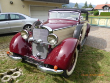 Mercedes-Benz 230