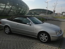 Mercedes-Benz 
