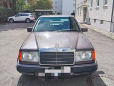Mercedes-Benz 400 E